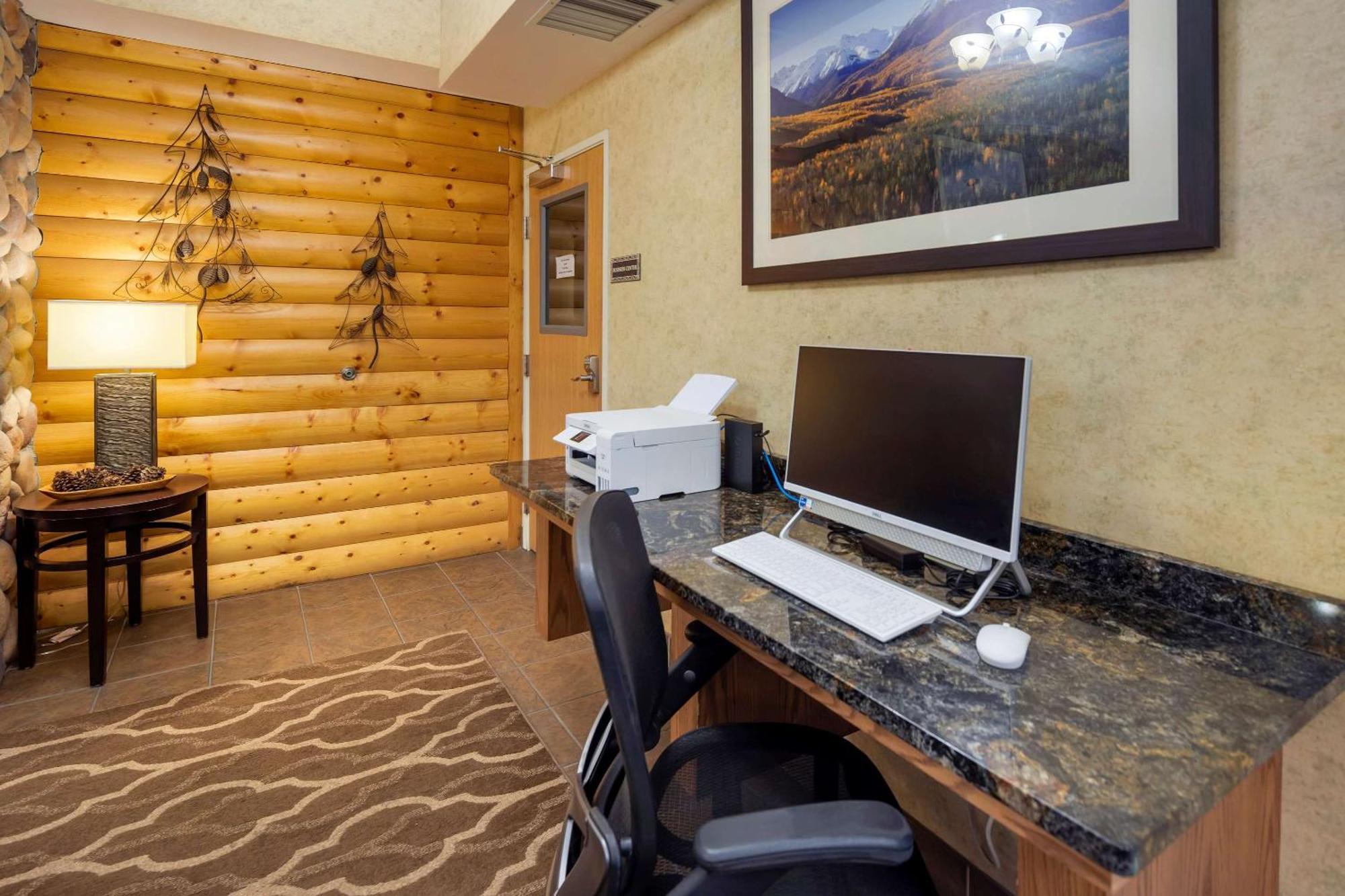 Comfort Suites Anchorage International Airport Exterior foto